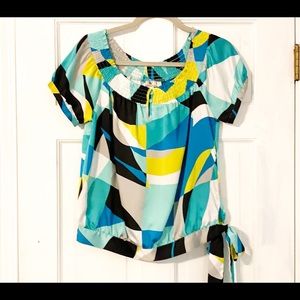 Worthington Top with Scoop Neck and Tie waist